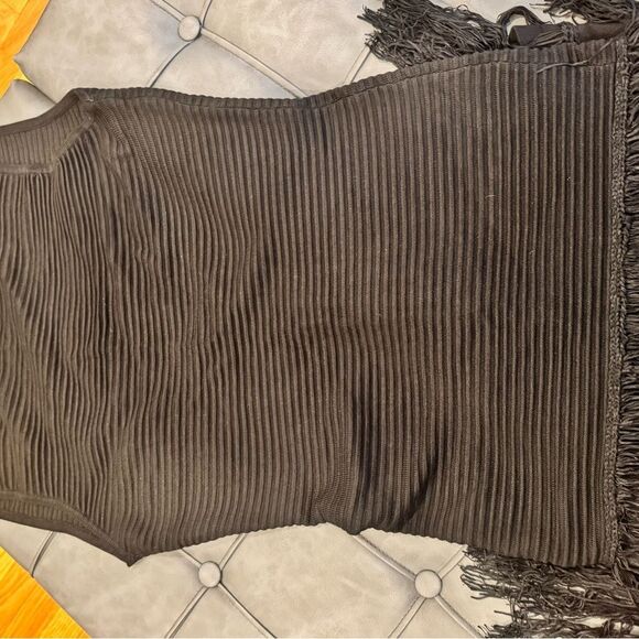 TASSEL BACKLESS ZIPPER DRESS - Picture 5 of 6